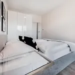 Apartment Wyspa Uznam Marina Jachtowa