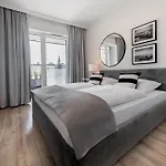 Apartment Wyspa Uznam Marina Jachtowa *
