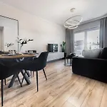 Wyspa Uznam Marina Jachtowa Svinoústí