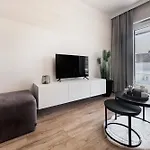 Wyspa Uznam Marina Jachtowa * Svinoústí
